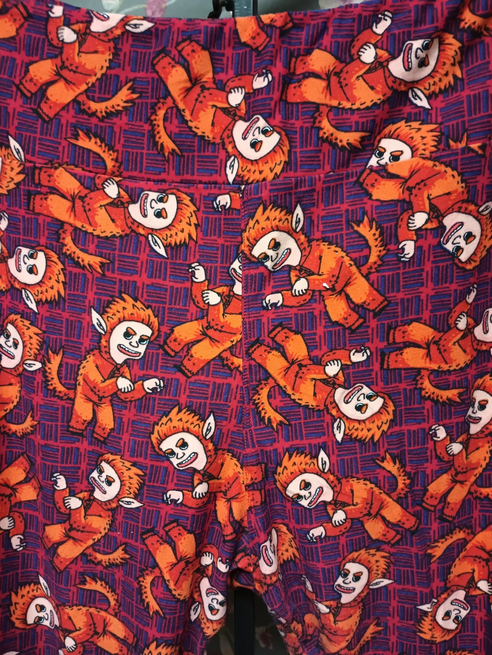 LuLaRoe Halloween Max The Werewolf Leggings Tall & Curvy XXL - Picture 2 of 4